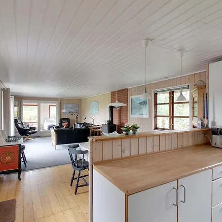 Kastehelmi Holiday home *