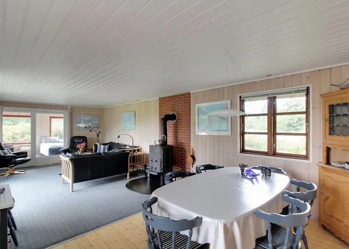 Holiday home Kastehelmi - 400m From The Sea By Interhome Blavand